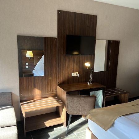 Hotel Pasa Paradies Kostenlose Parkplaetze 美茵河畔哈瑙 外观 照片